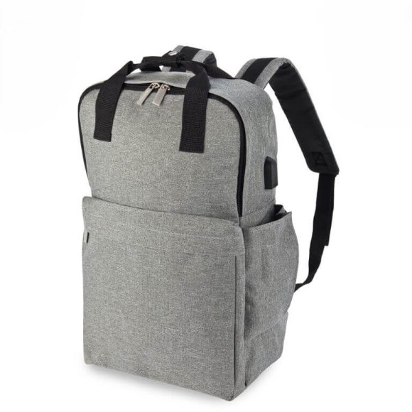 תיק גב ממותג כמתנה לעובדים